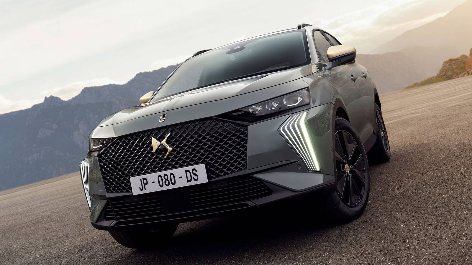 El DS 7 es el único con una única propuesta mecánica de la familia Performance Line: un Diesel que vuelve a la gama dirigido, sobre todo, al B2B.