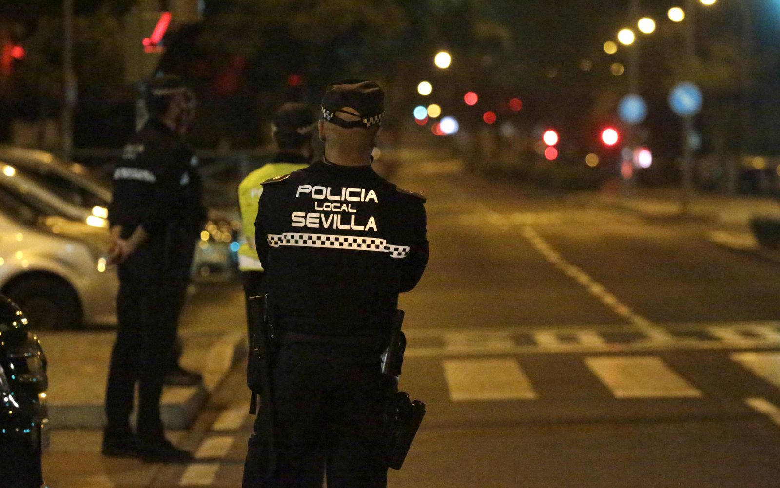 Así fue el control policial para evitar disturbios contra el toque de queda en el Cerro-Amate