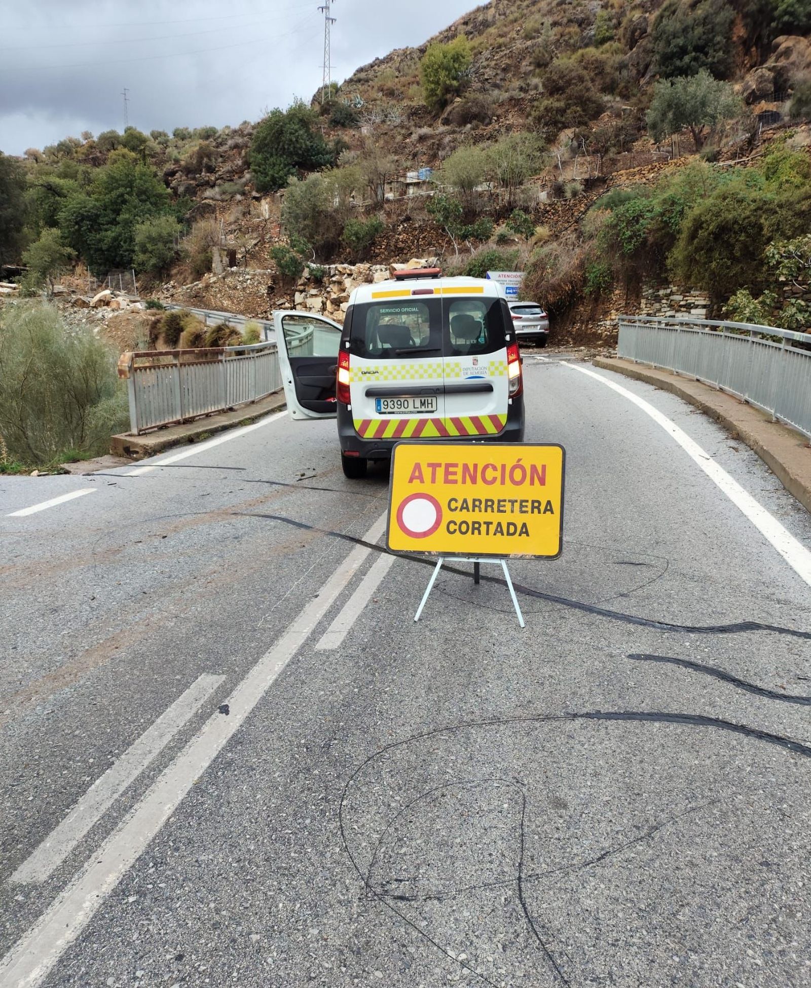 La AL-6104 es una de las carreteras afectadas por la DANA.