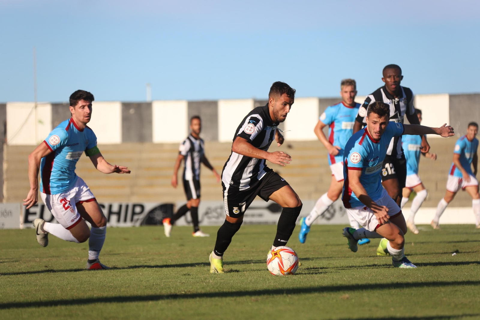 La victoria del Córdoba CF ante la Balompédica Linense, en imágenes
