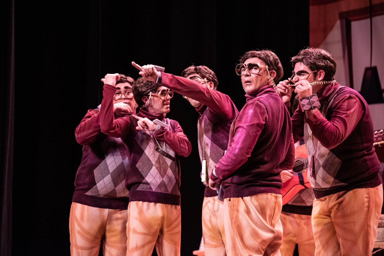 Imágenes de la murga Carmelo "El Wikipedia"