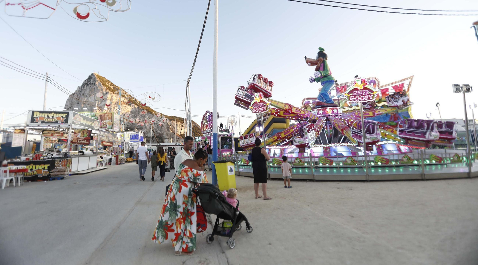Búscate en la fotos del sábado de Feria en La Línea