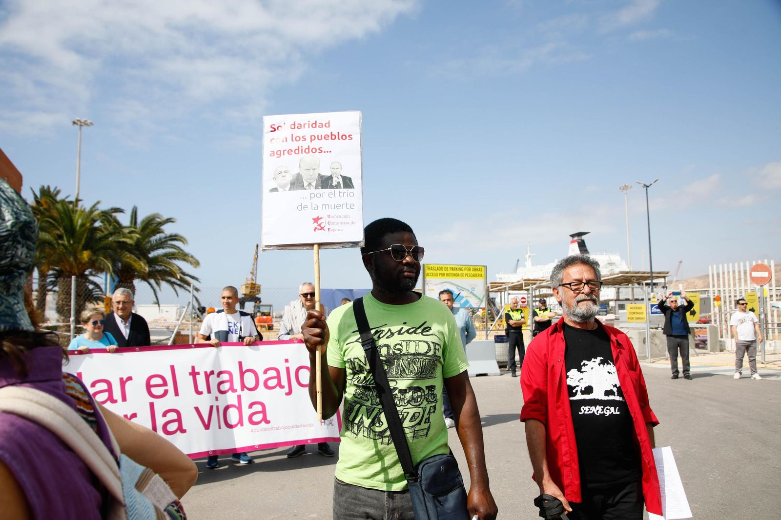 Las imágenes de la manifestaciones del 1 mayo en Almería, Día del Trabajador