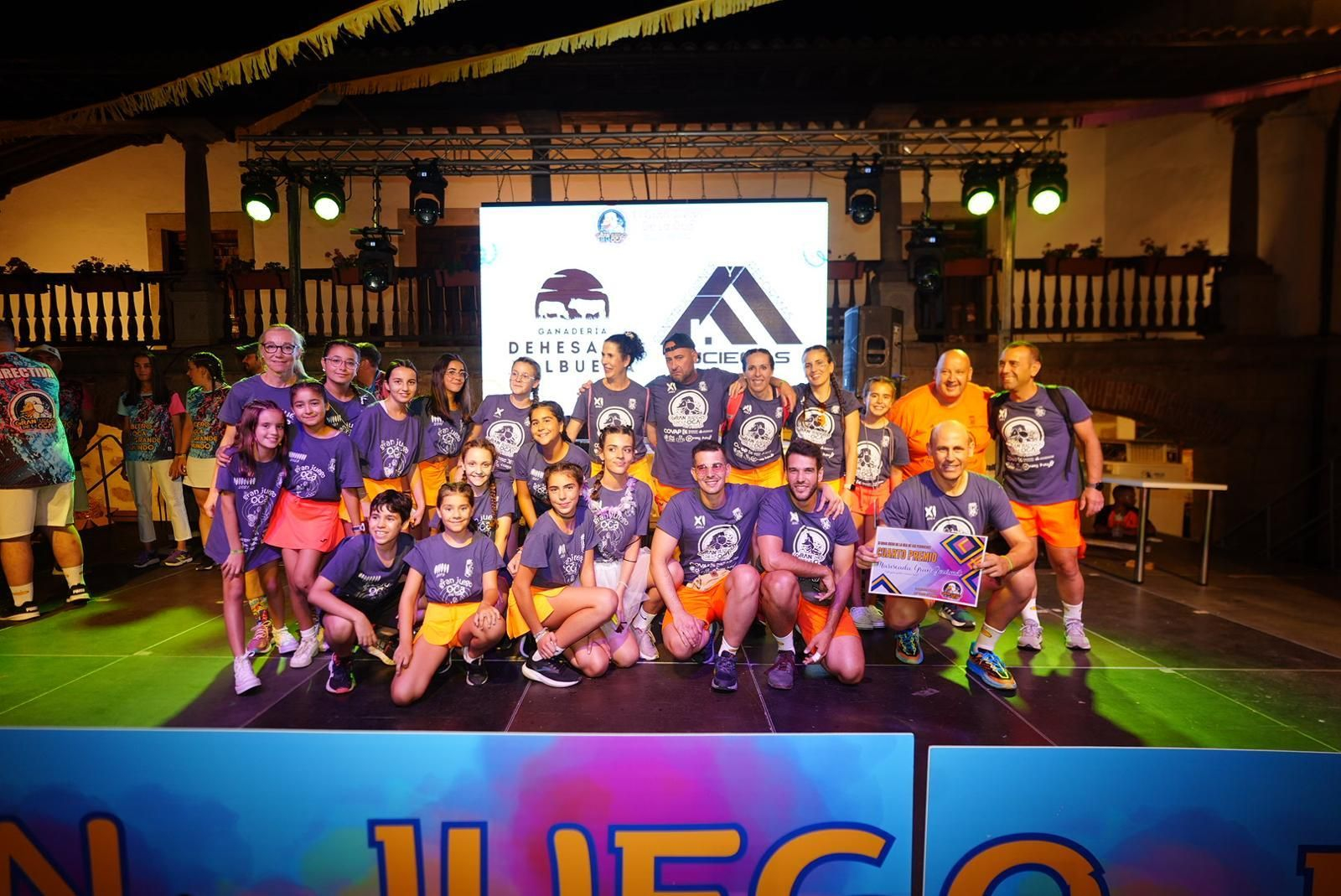 Las imágenes del Gran Juego de la Oca de Dos Torres: diversión y el mejor ambiente