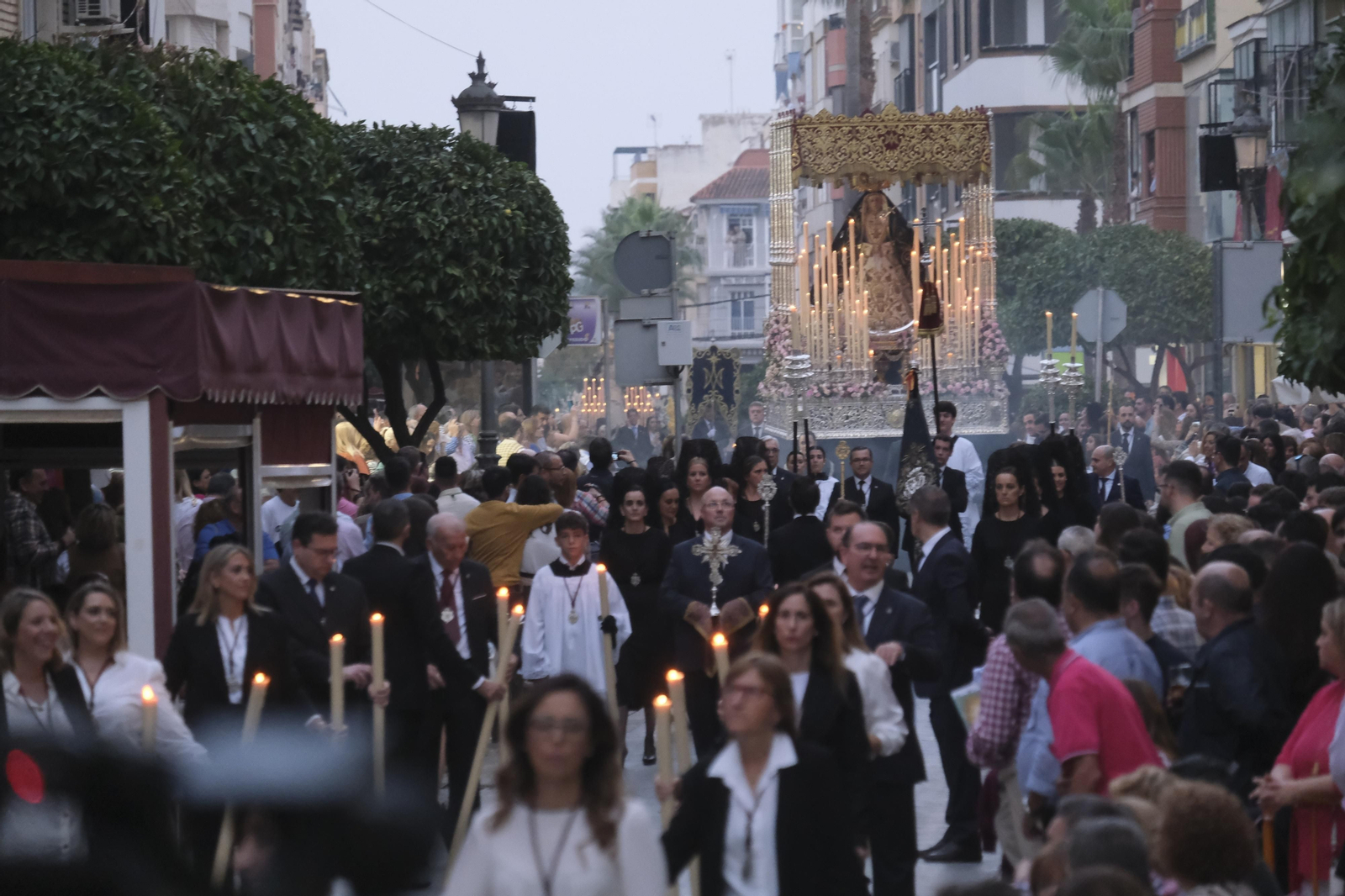 La procesión Magna Mariana de Puente Genil, en fotografías