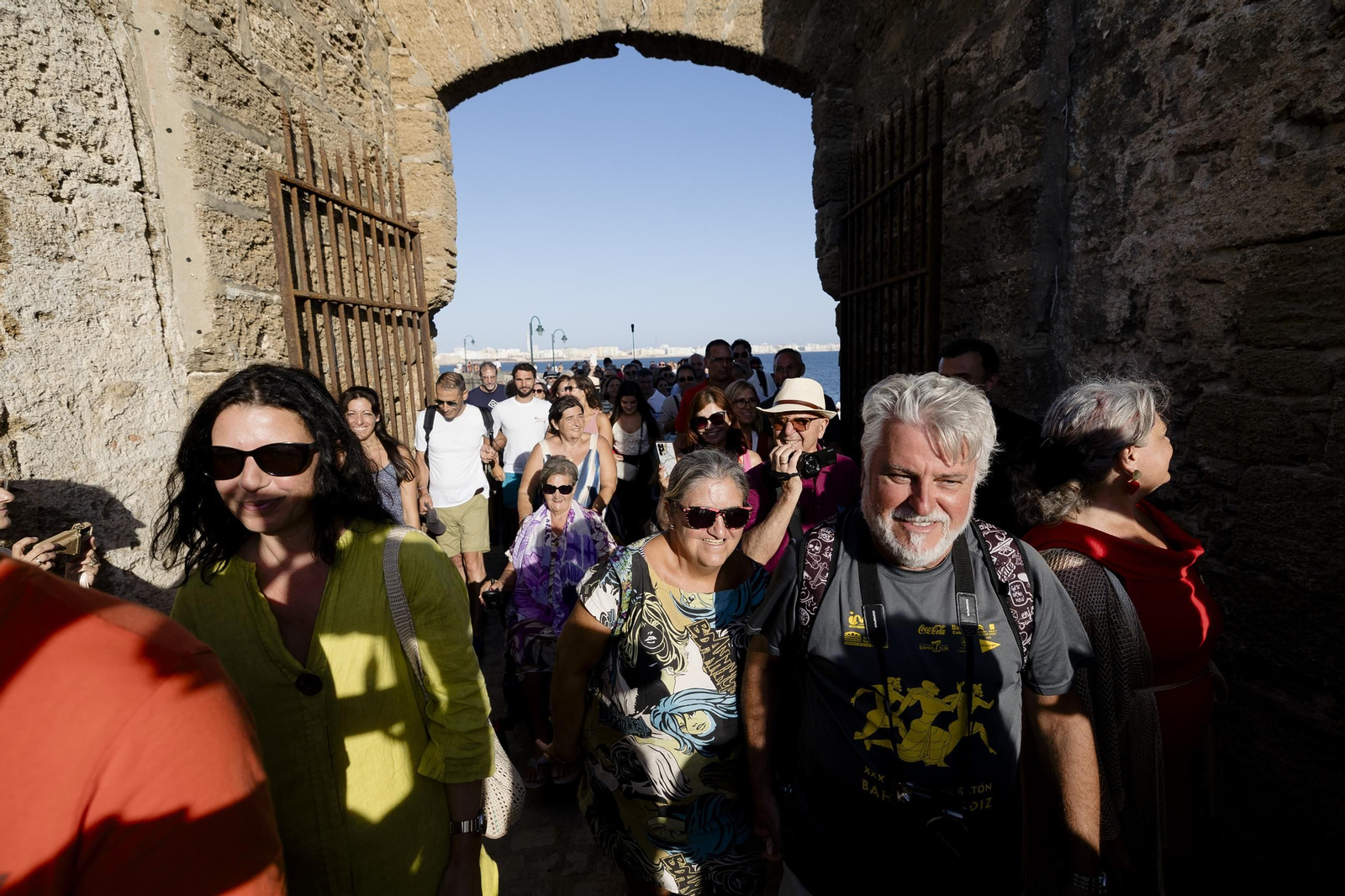 Las imágenes de la apertura al público del castillo de San Sebastián