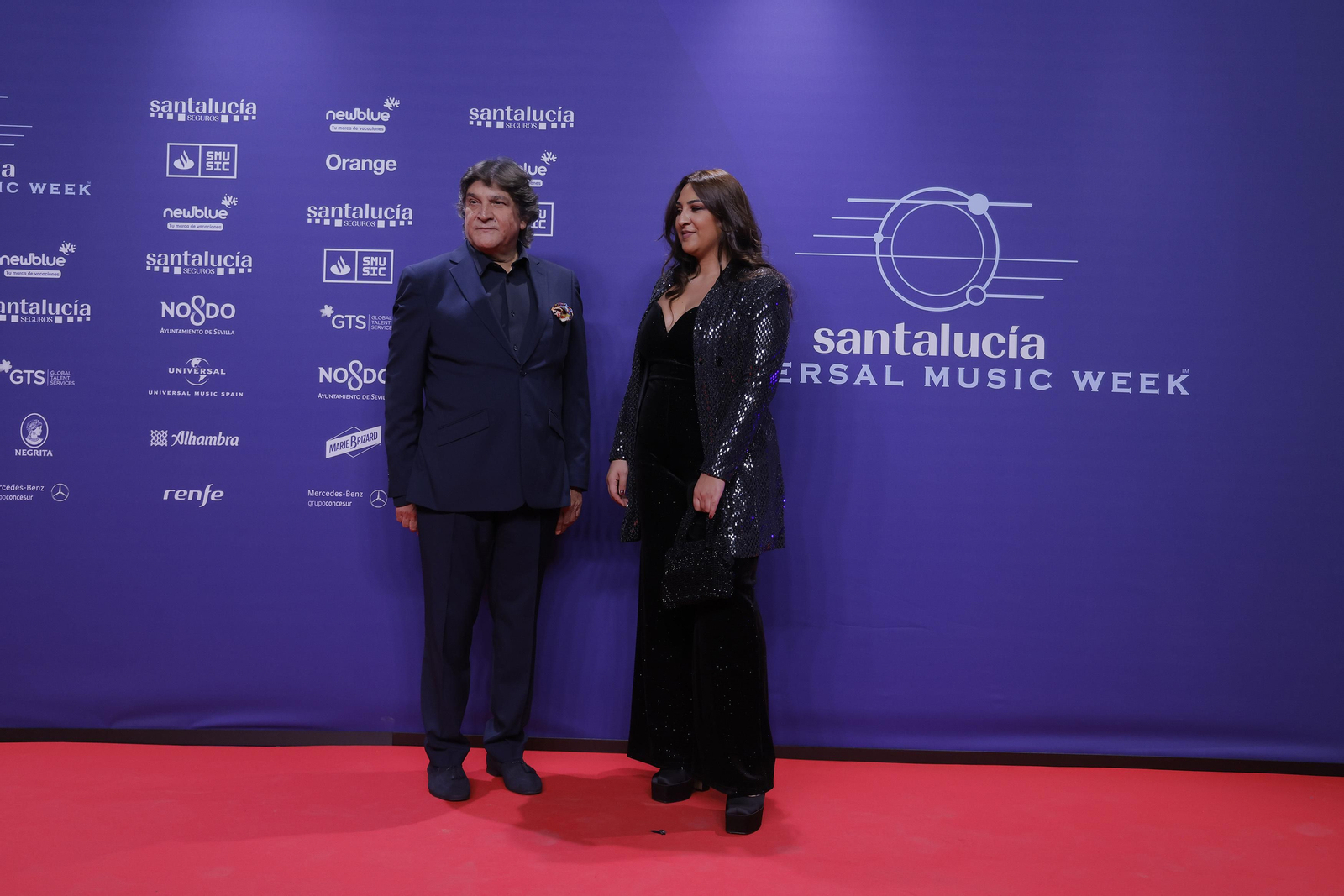 Famosos y artistas en la alfombra roja de la gala del flamenco en los 'Santalucía Universal Music Week'