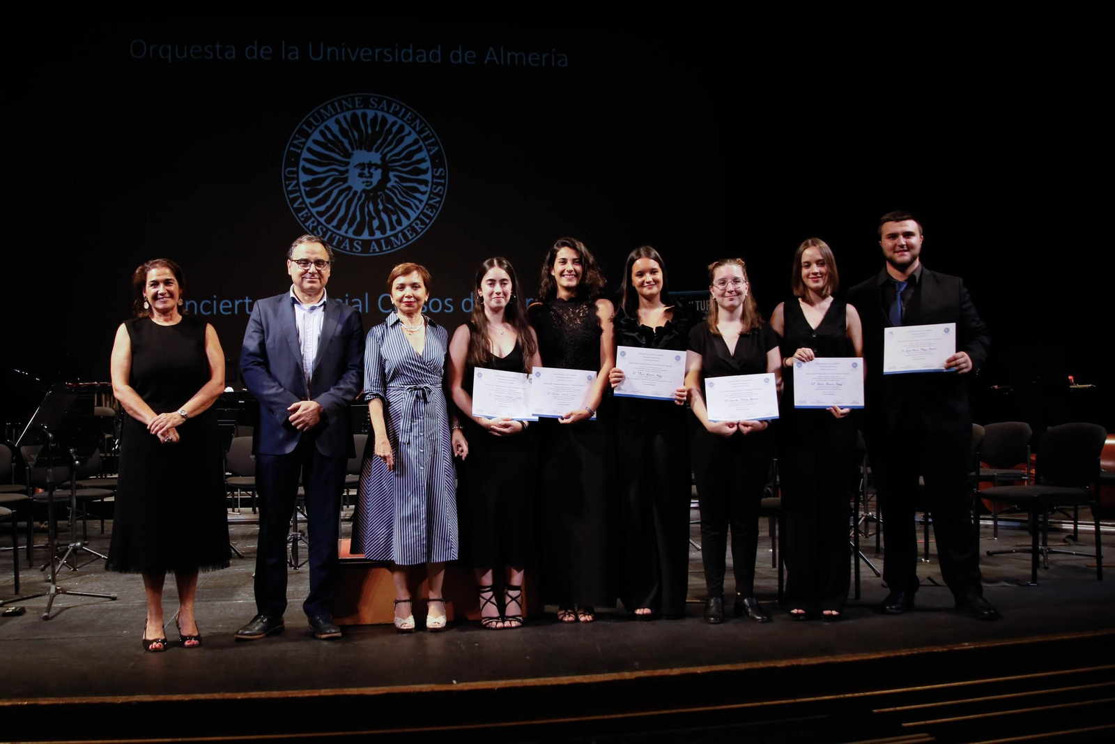 El concierto de la Orquesta de la UAL en el Auditorio Maestro Padilla, en imágenes