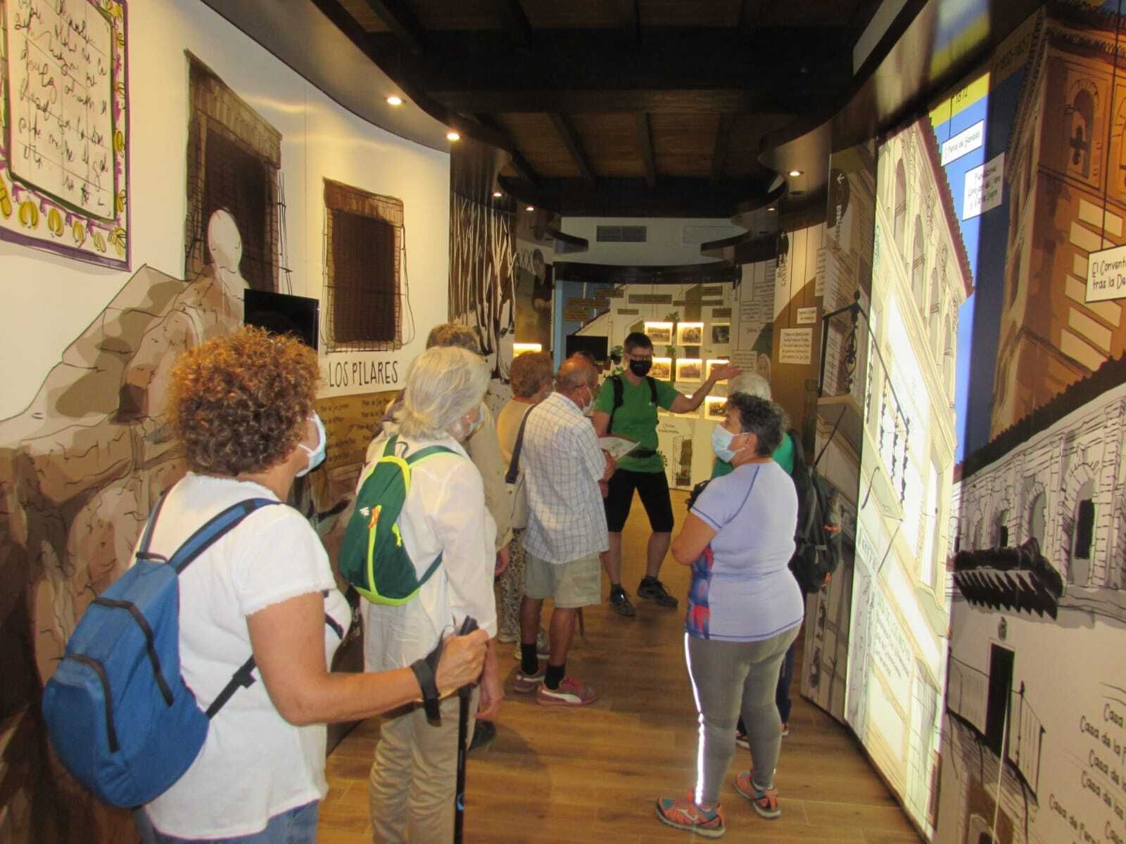 Imagen de la visita a uno de los museos de la ruta