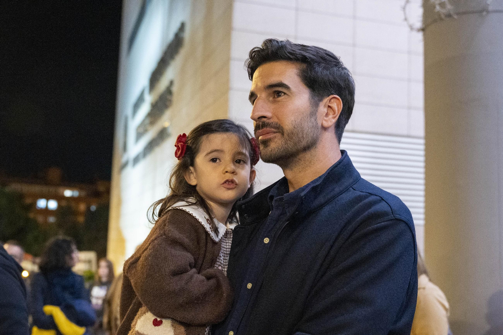 El encendido del alumbrado navideño del Hospital Universitario Torrecárdenas, en imágenes