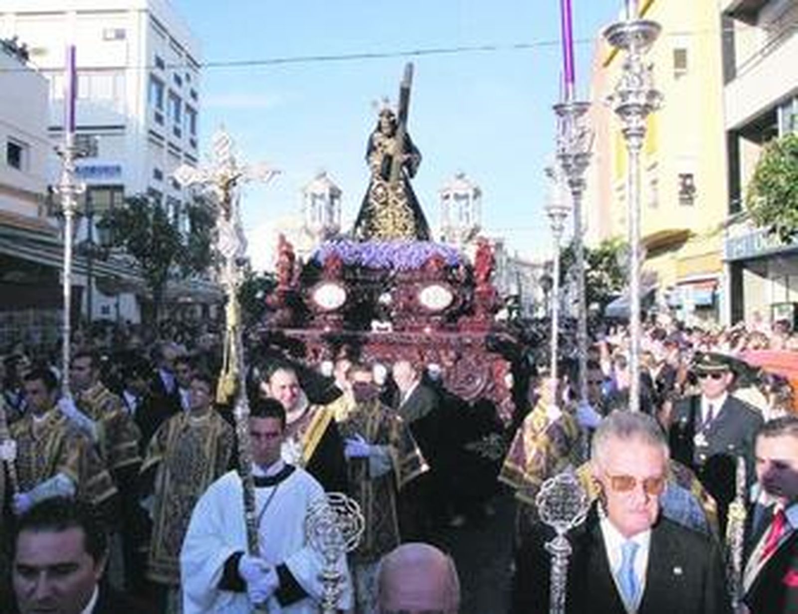 Salida extraordinaria que la imagen del Nazareno realizó en 2005 por su aniversario.