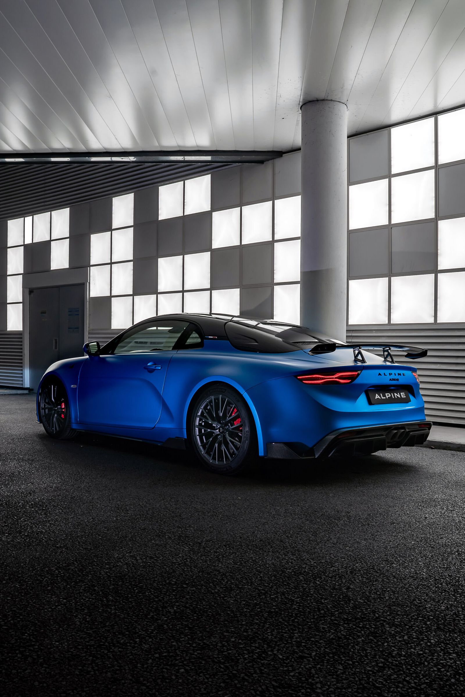 El motor del A110 R Turini es la versión más potente de la que dispone este modelo, la de 300 CV. Es, por lo tanto, como el de los S y GT.