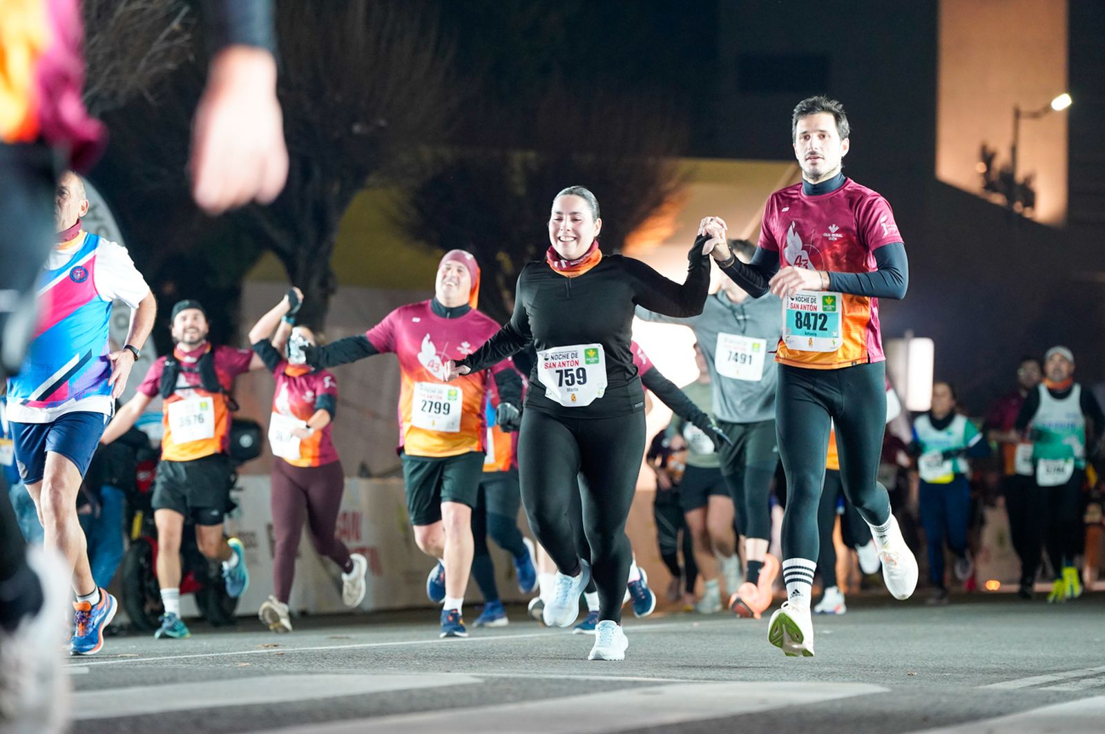 En imágenes: búscate en tu llegada a meta de la Carrera de San Antón 2026 (20)