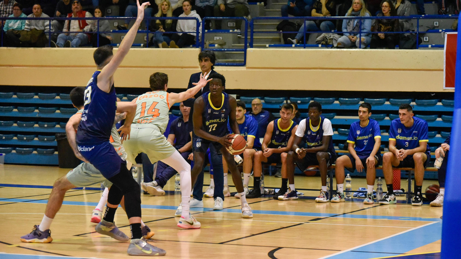 Las fotos del Udea Algeciras - Baskonia B