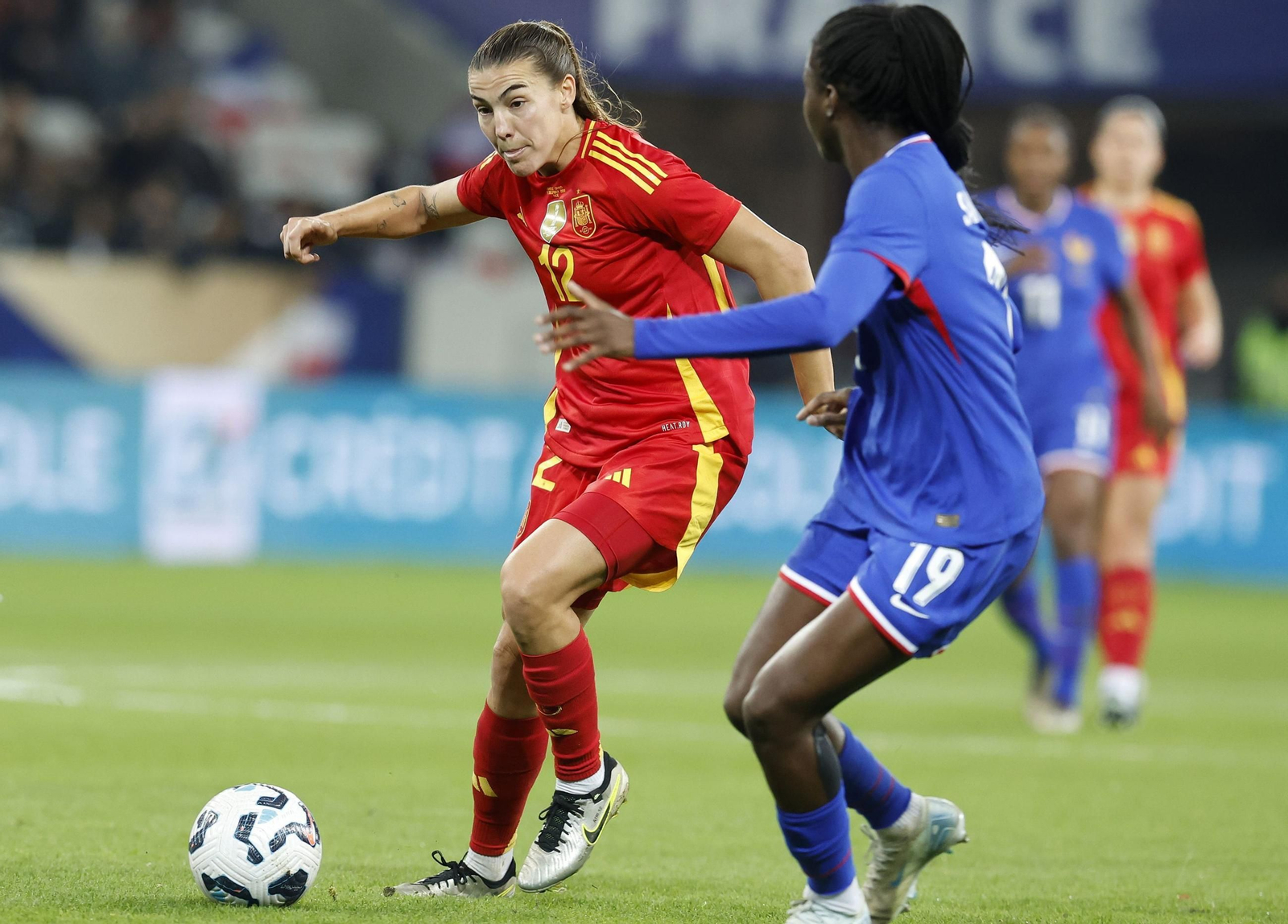 Las fotos de la exhibición de España femenina en Francia