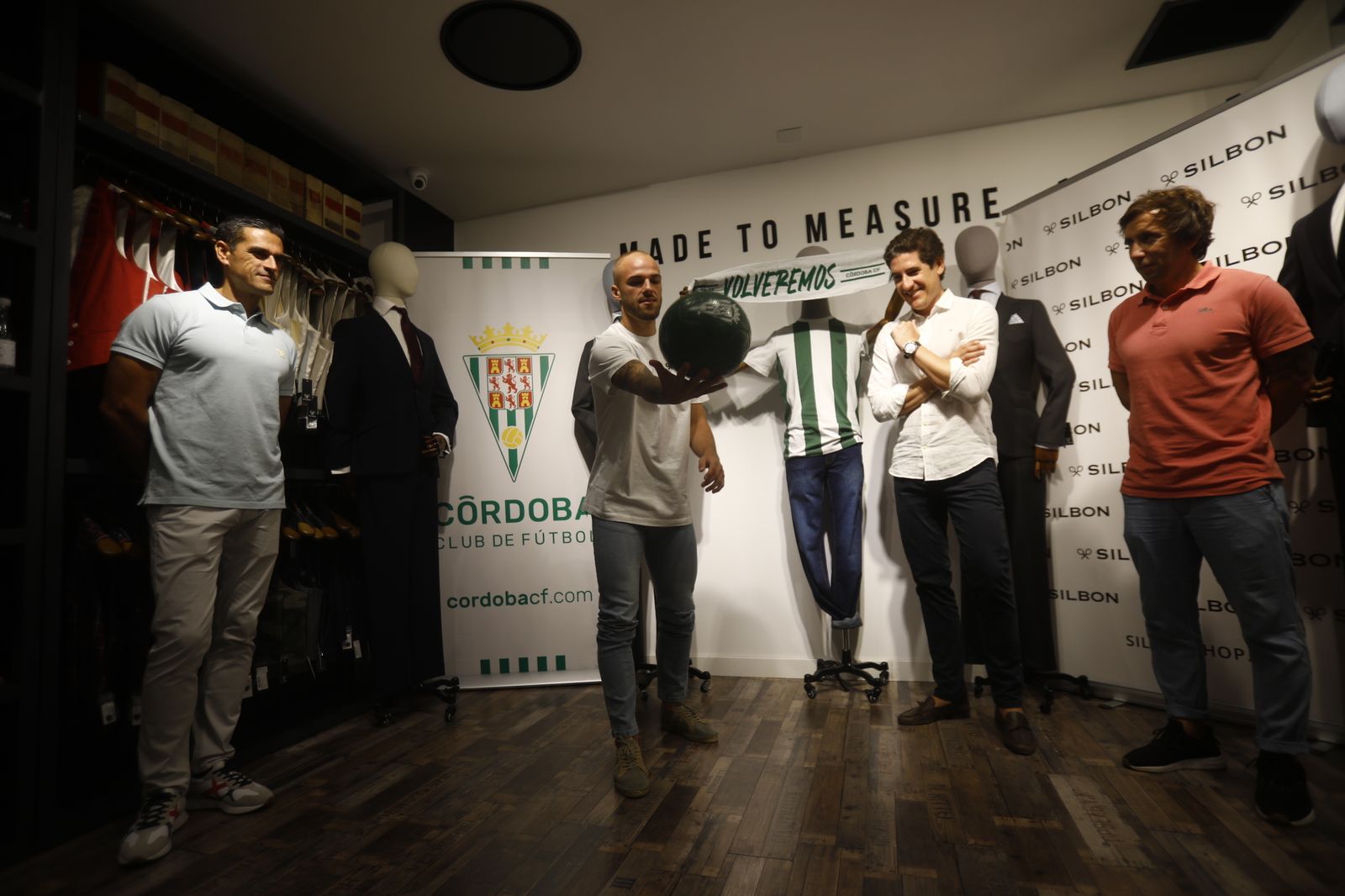 Las imágenes de la presentación de Sergio Benito con el Córdoba CF