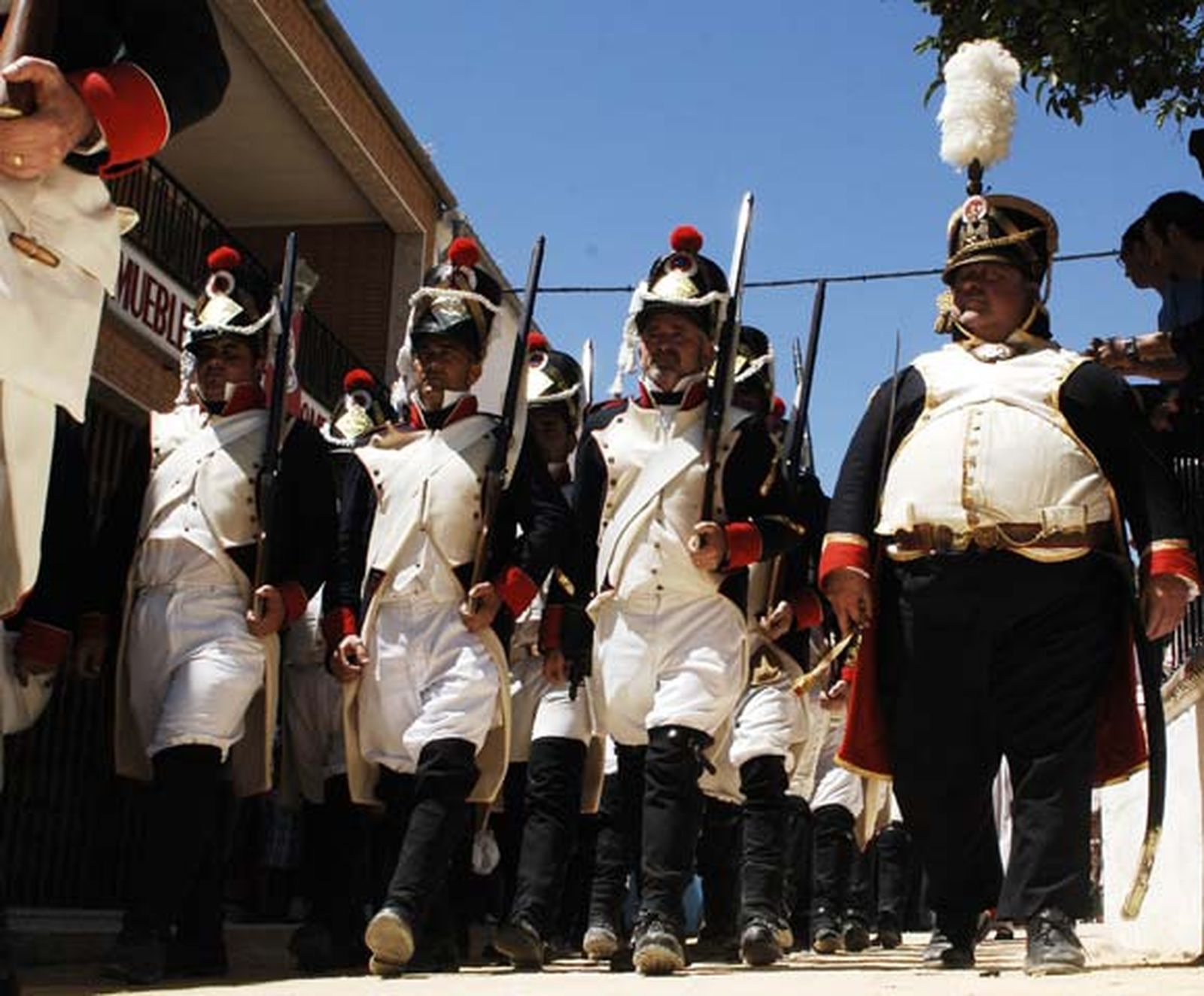La localidad celebra por todo lo alto y hasta la bandera el bicentenario contra los franceses, nombrando alcalde de las fiestas al ex ministro Manuel Pimentel

Foto: Ramon Aguilar