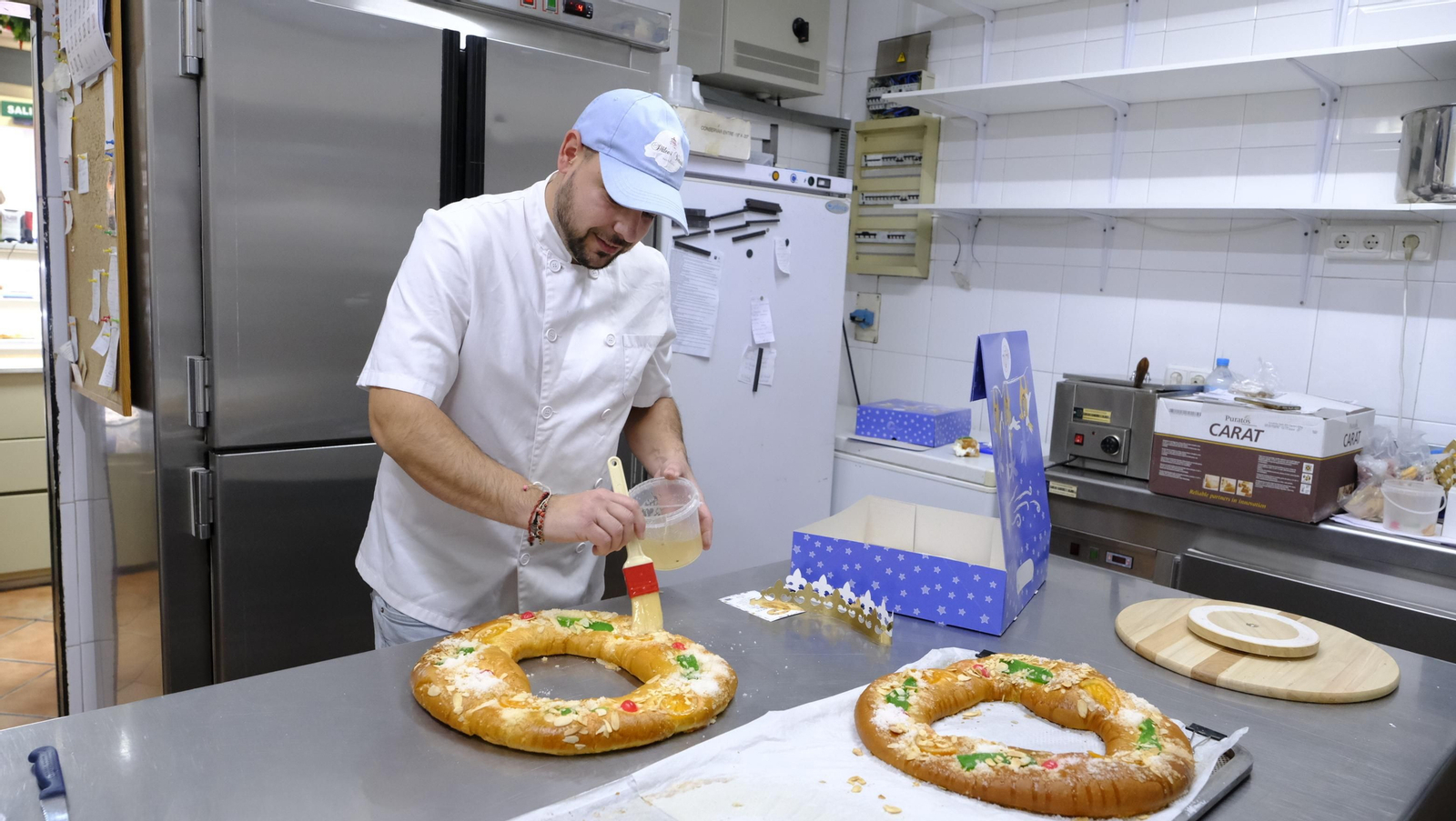 Fotogalería del roscón de reyes en Pastelería Yemadi, en Almería