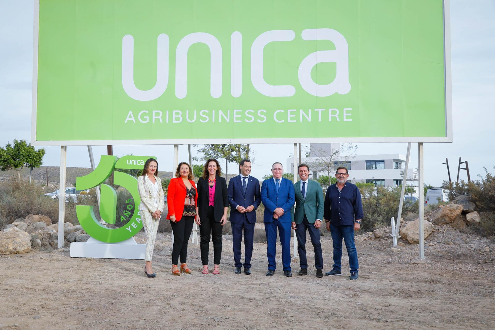 Así ha sido la colocación de la primera piedra del Unica Agribusiness Centre de Almería