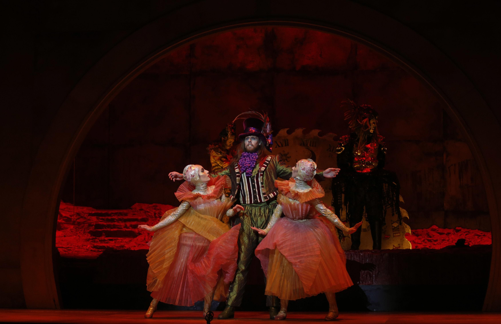 Las imágenes de la ópera 'El emperador de la Atlántida'