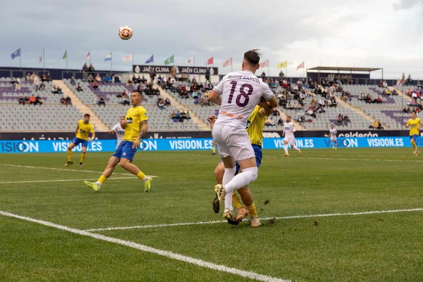 Real Jaén CF contra CD Huértor Tájar, en imágenes