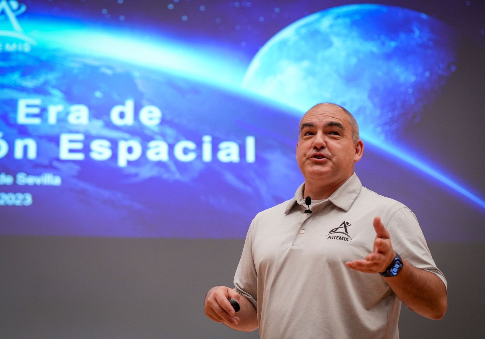El ingeniero de la NASA Carlos García-Galán en una conferencia de imagen de archivo
