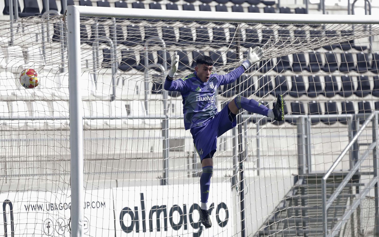 Las mejores fotos del Balona - Atlético Onubense de Tercera Federación