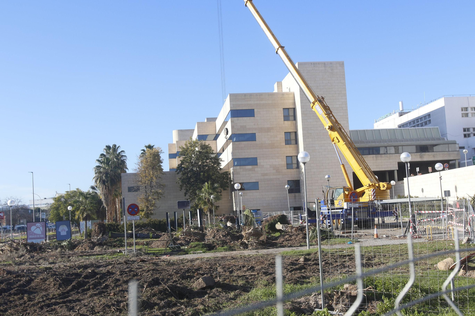 Terrenos donde se levantará el nuevo edificio de Consultas Externas del Materno-Infantil.