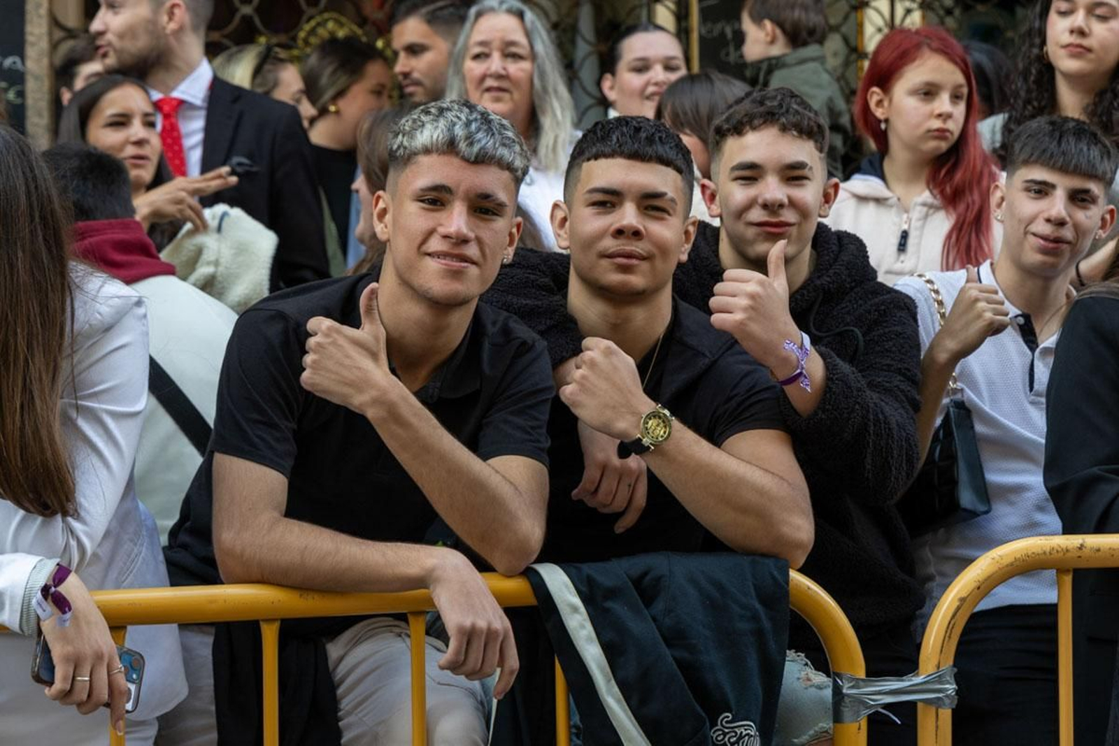 Los jiennenses arropan a las tres cofradías de la tarde en un Domingo de Ramos más caluroso de lo esperado (I)