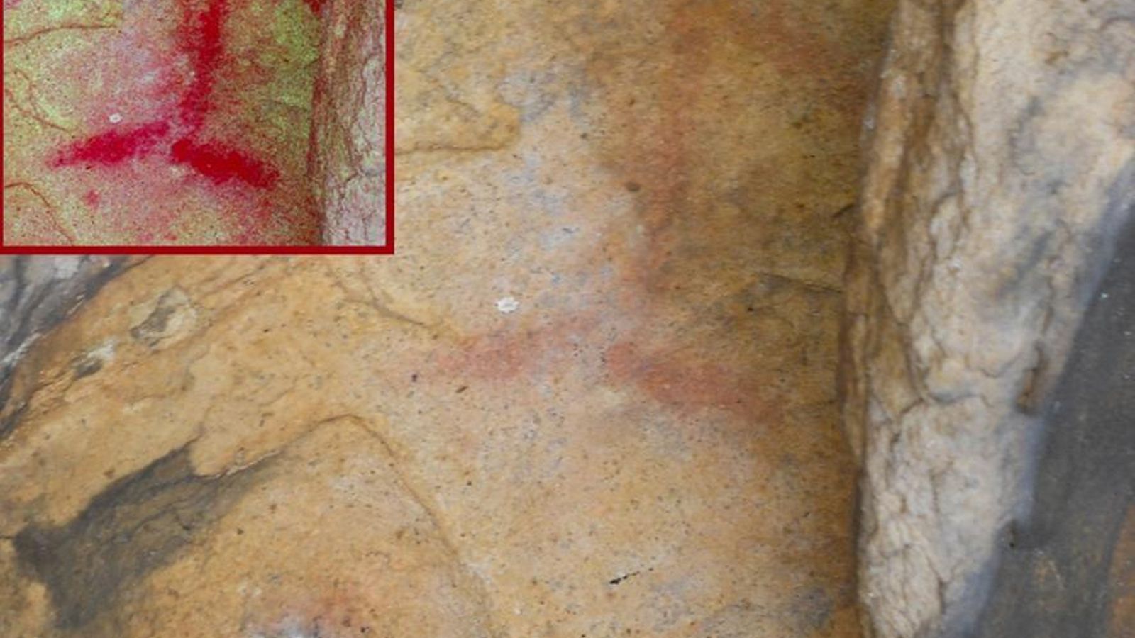 Cruciforme doble de la cueva del Corchadillo, en Los Barrios.