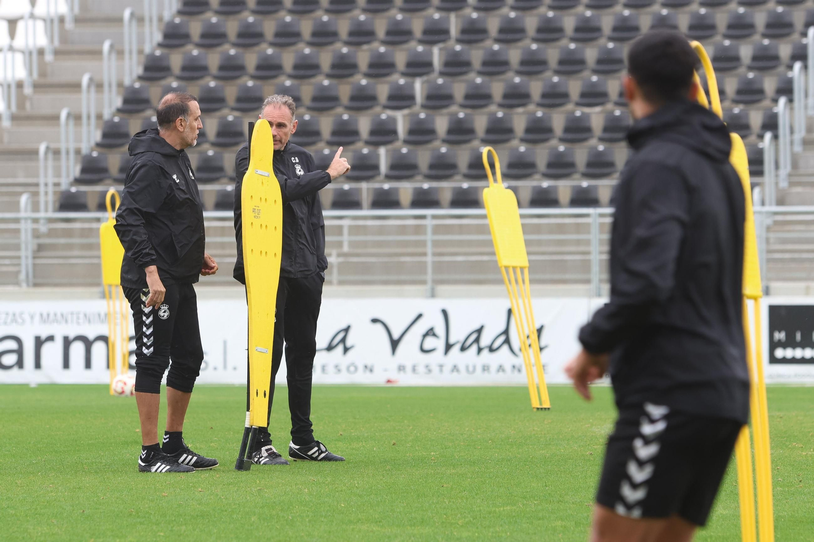 Las fotos del entrenamiento de la Balona previo a su final con el Villanovense