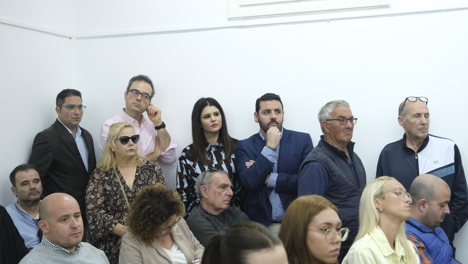 Las imágenes de la moción de censura en el Ayuntamiento de Carboneras