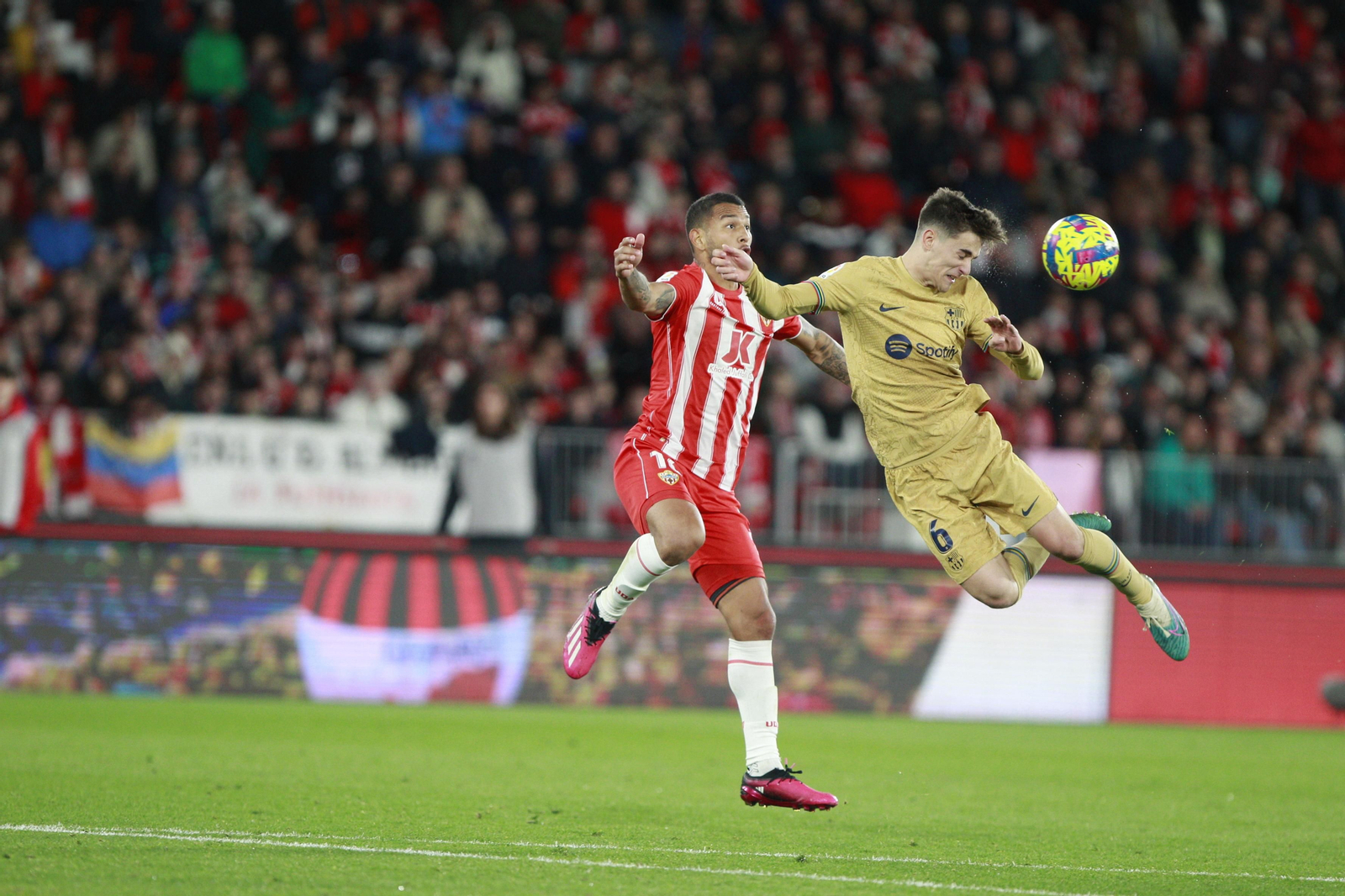 Imágenes de la victoria de la U.D. Almería ante el F.C. Barcelona