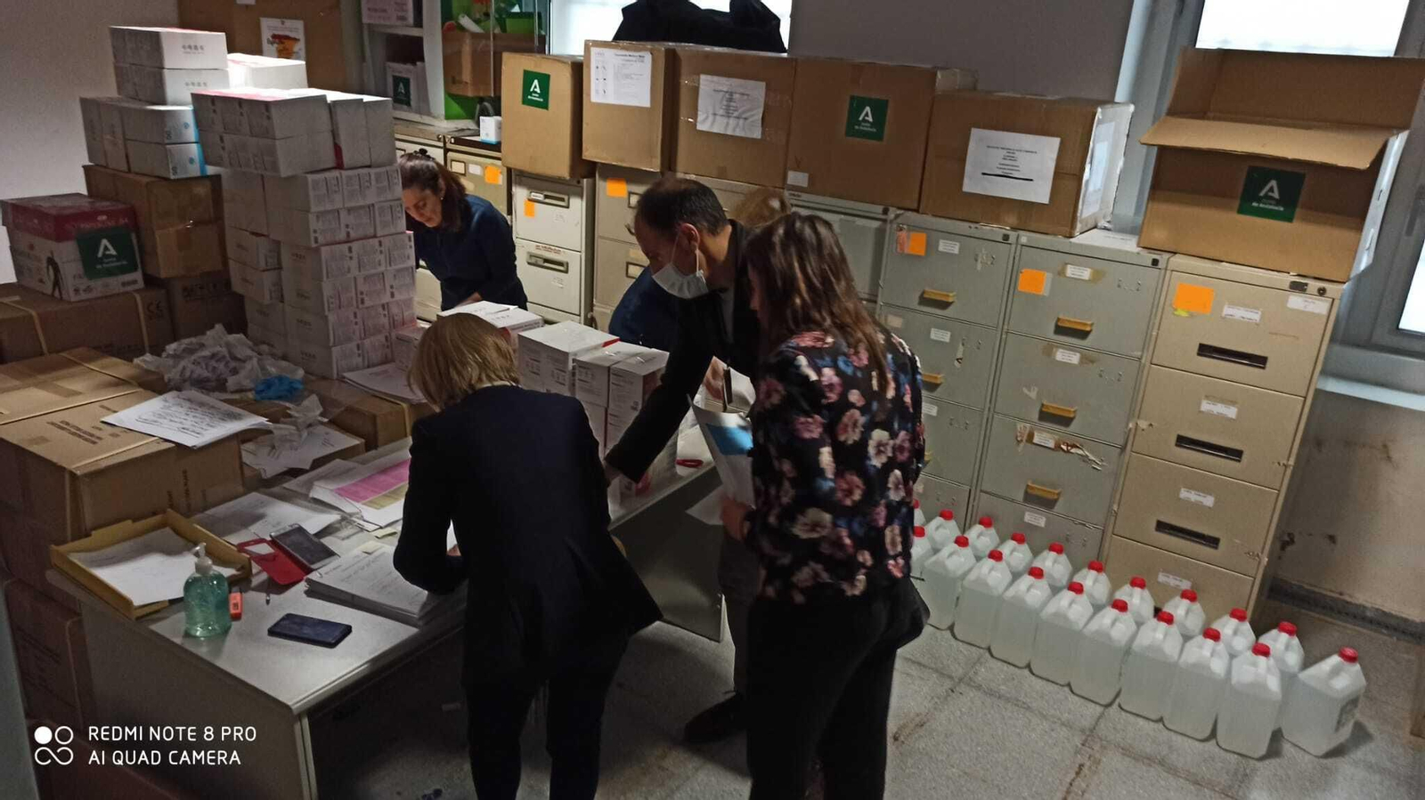 Remesa de material recibido en la Delegación de Salud. Remesa de material recibido en la Delegación de Salud.