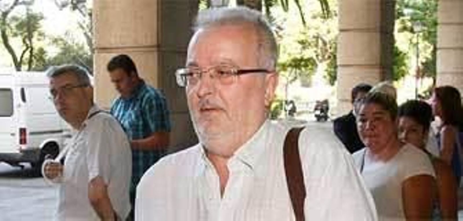 Alaya acusa al ex consejero de Empleo Antonio Fernández de recibir mordidas por 600.000 euros