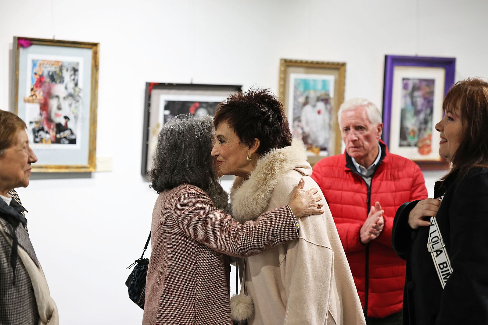Fotografías de la inauguración de la exposición ‘Amigos’ de Antonia María Peralto