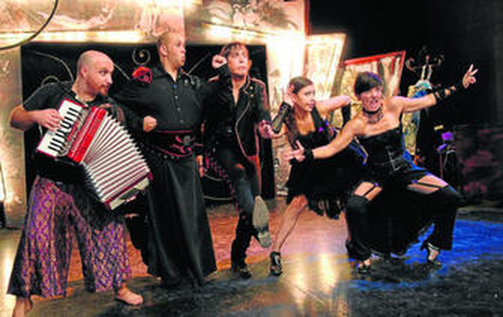 Uno de los ensayos de Laví e Bel.