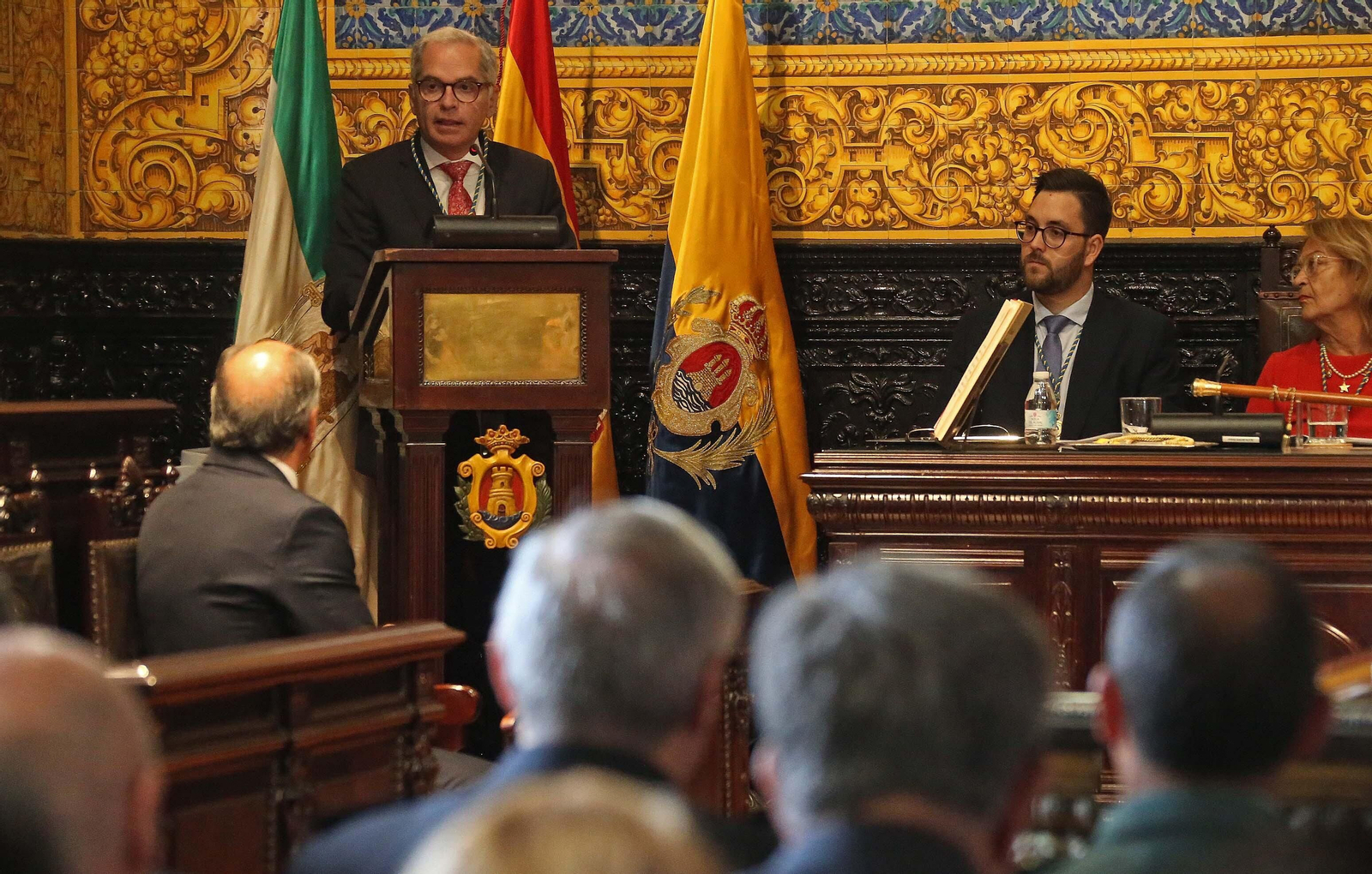 Fotos del pleno de investidura de José Ignacio Landaluce en Algeciras