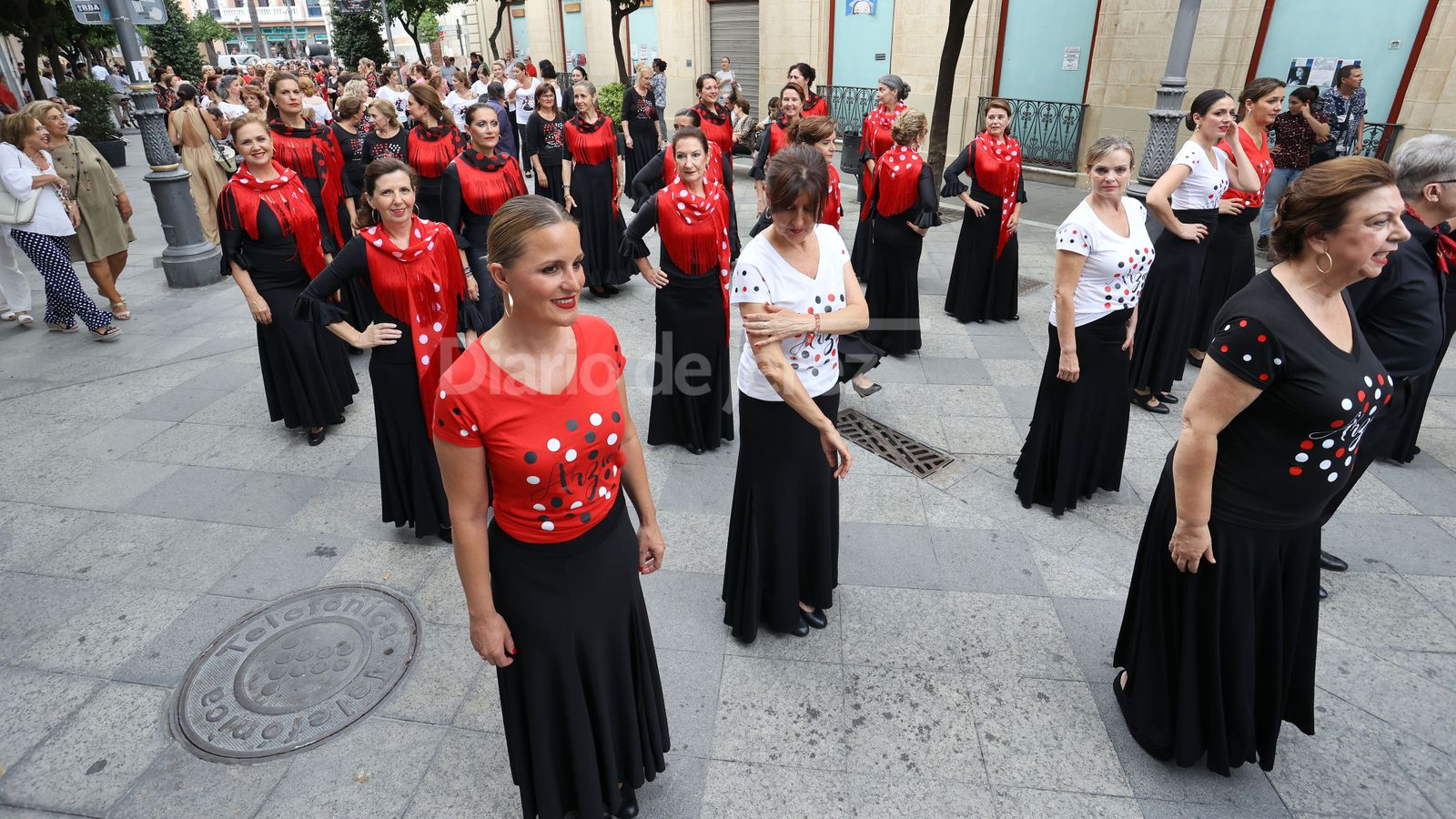 Flashmob de la academia de baile de Fani Muñoz en Jerez