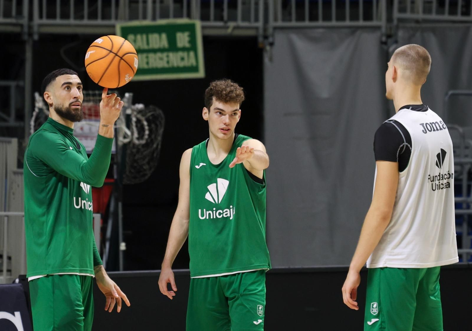 Chris Duarte, confidencias con Manu Trujillo y Butajevas