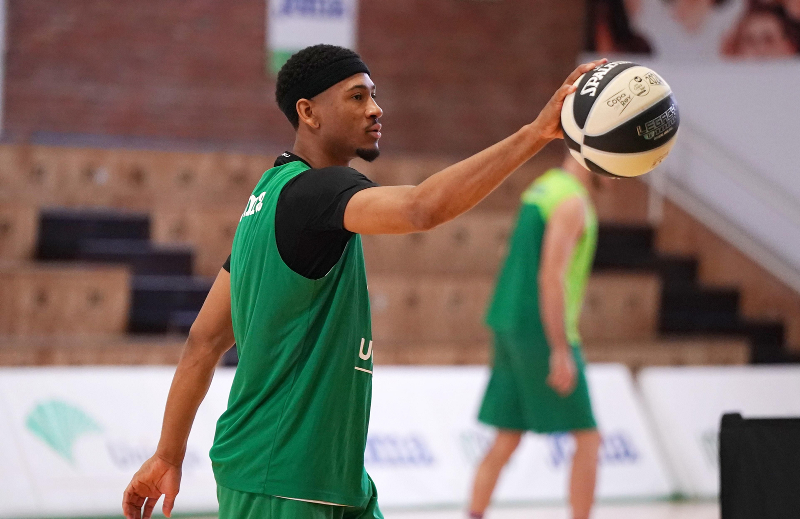 El Unicaja se entrena en Los Guindos en la víspera del debut en la Copa del Rey