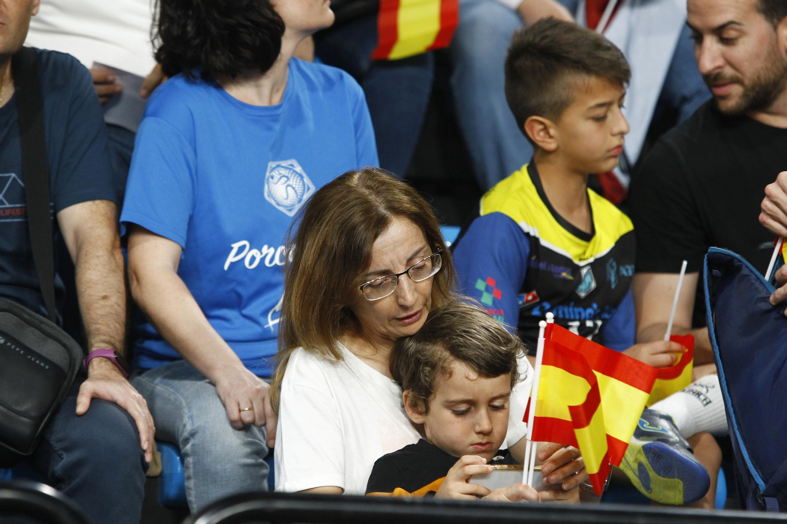 Imágenes del España-Dinamarca de la EHF Euro Cup de balonmano, en Almería