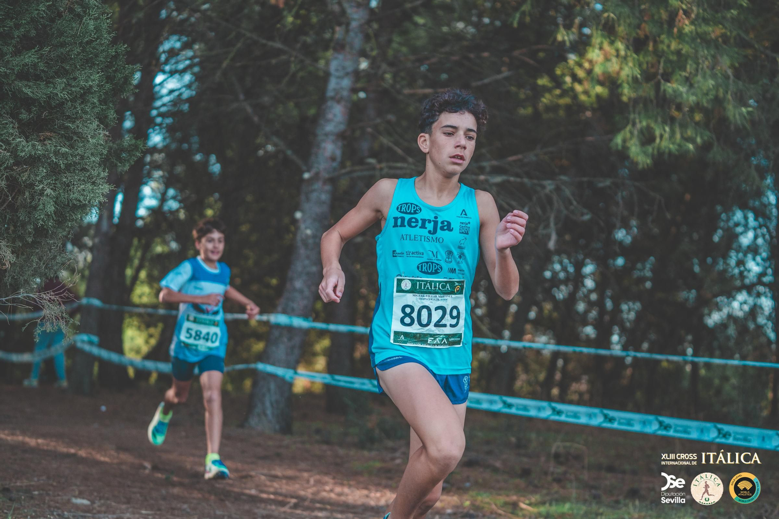 Búscate en las fotos del Cross de Itálica 2025 | 7