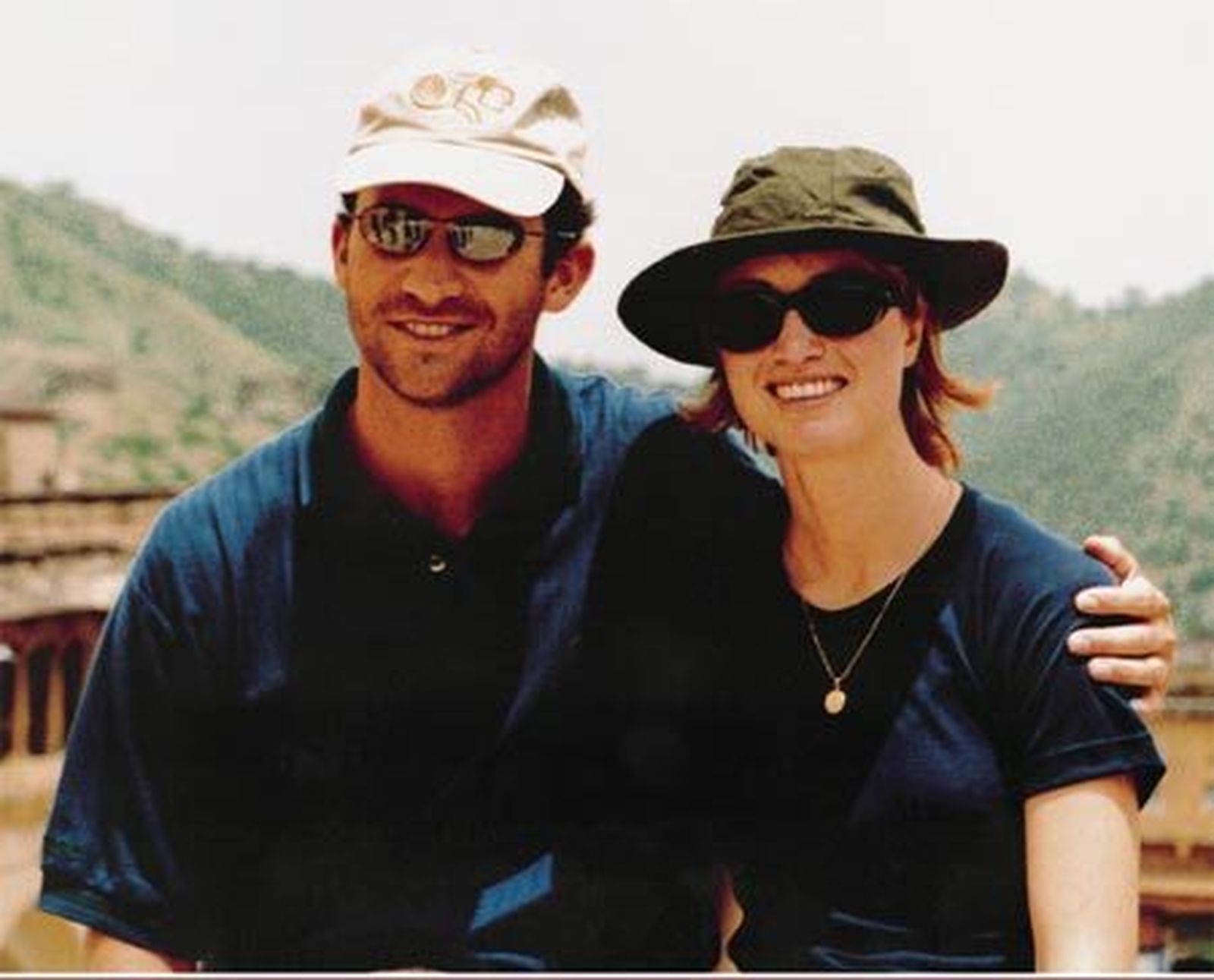 El entonces Príncipe de Asturias con Eva Sannum, en una foto filtrada a la prensa a finales de los 90.