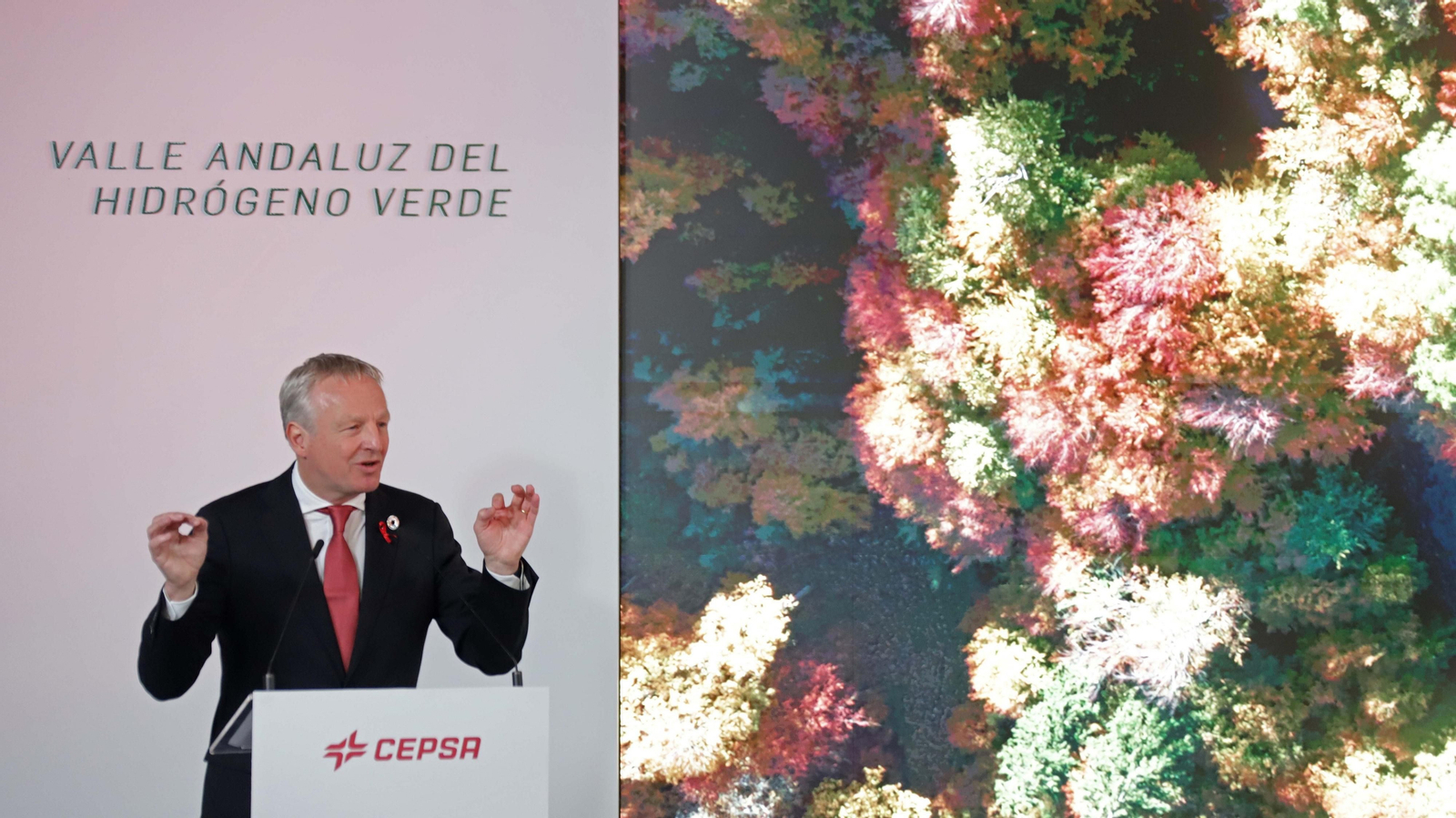 Fotos de la presentación del proyecto Valle andaluz de hidrógeno verde de Cepsa