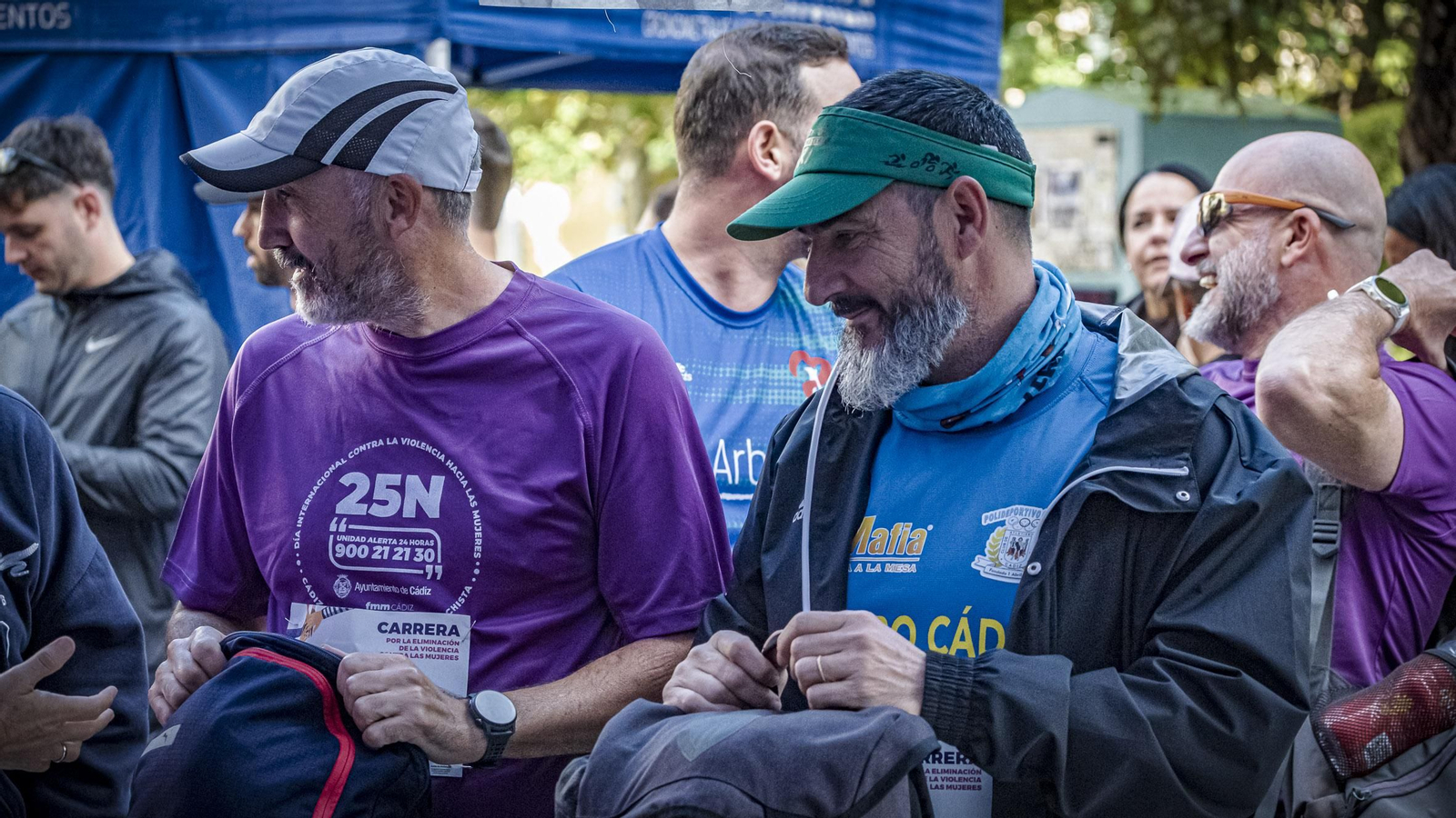 Búscate entre las imágenes de la III Carrera de Cádiz por la Eliminación de la Violencia contra las Mujeres