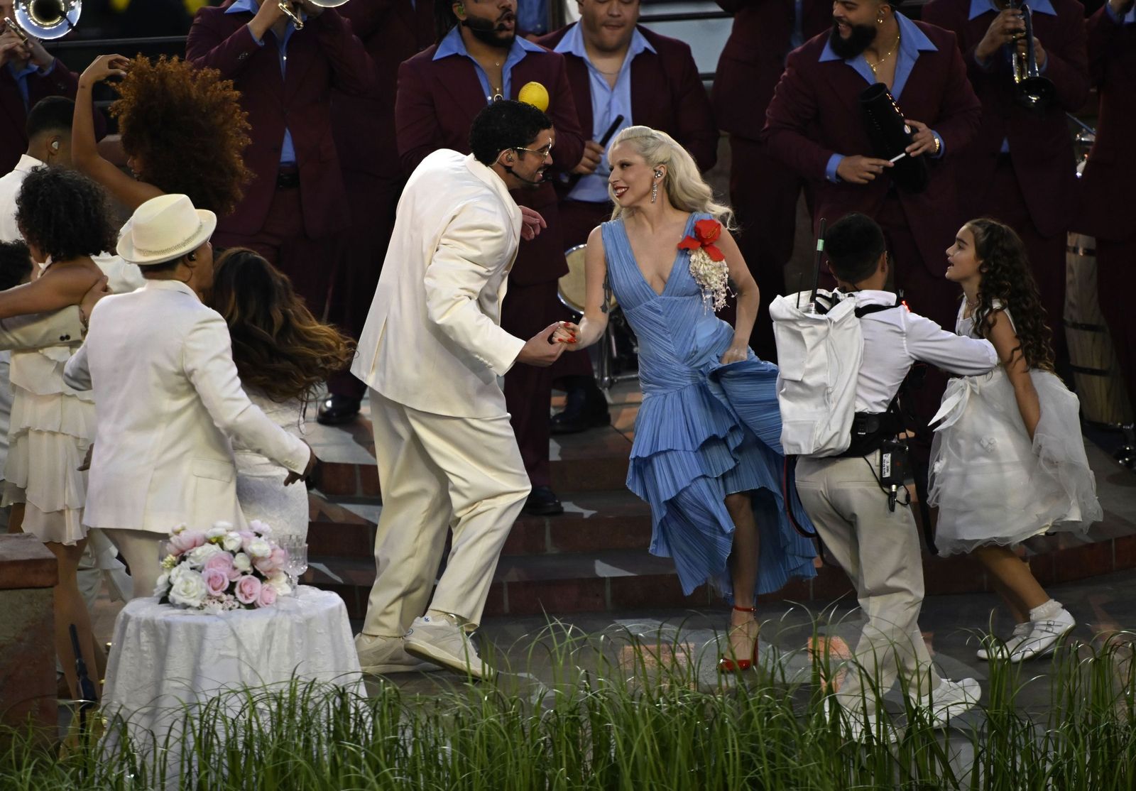 Las mejores fotos de la Super Bowl con la actuación de Bad Bunny