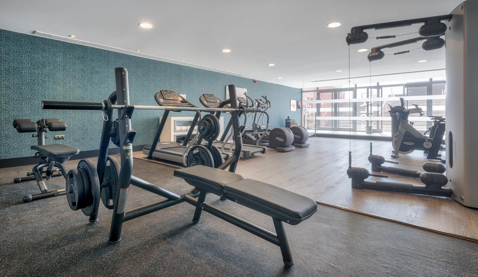 Así son los hoteles que la cadean Ilunion, de la ONCE, tiene en la provincia de Cádiz.