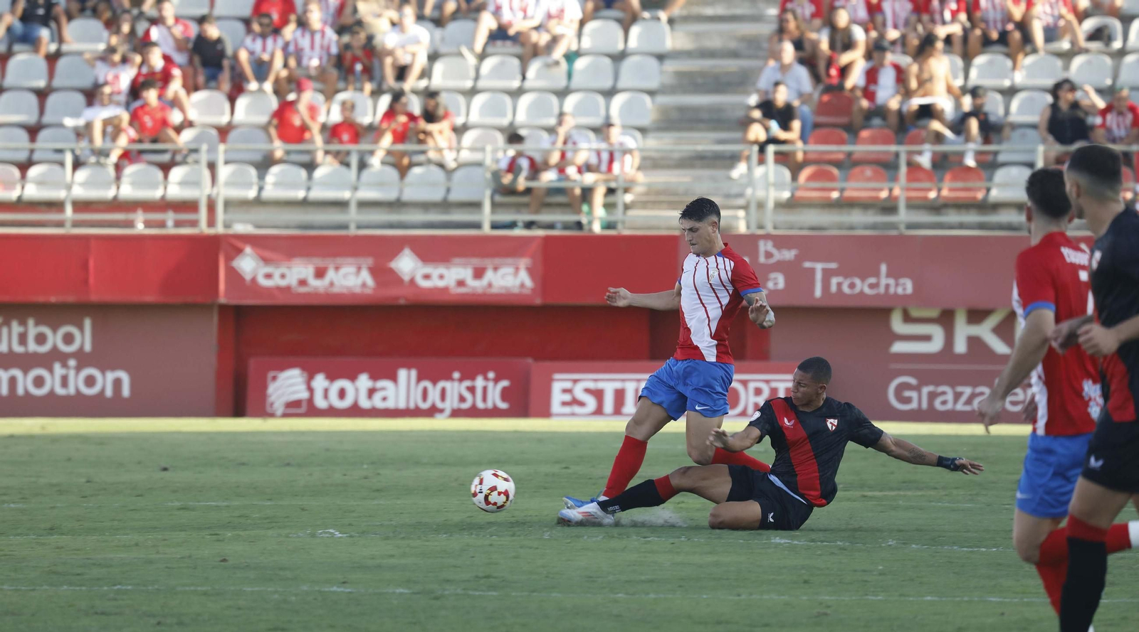 Las fotos del Algeciras CF -Sevilla Atlético de Primera Federación