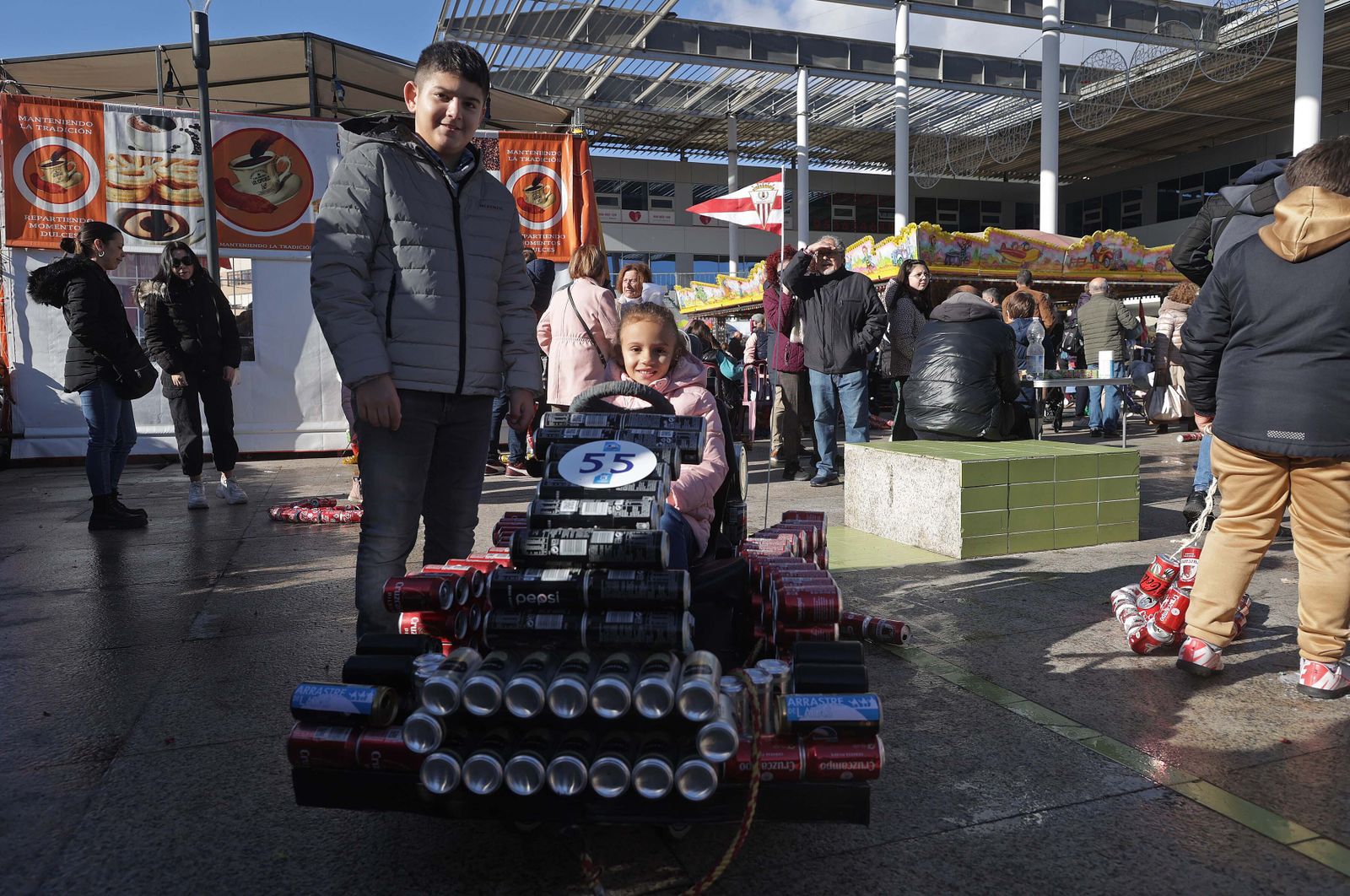 Fotos del arrastre de latas en Algeciras
